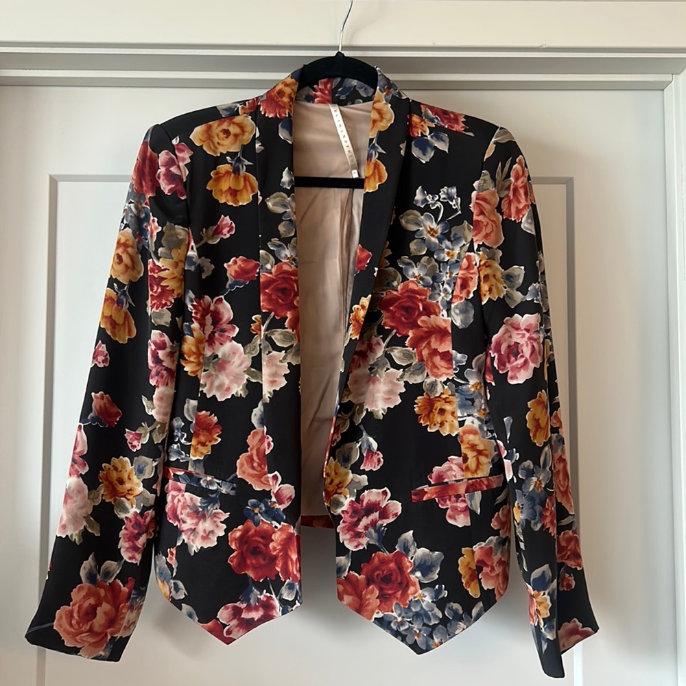 Floral Blazer